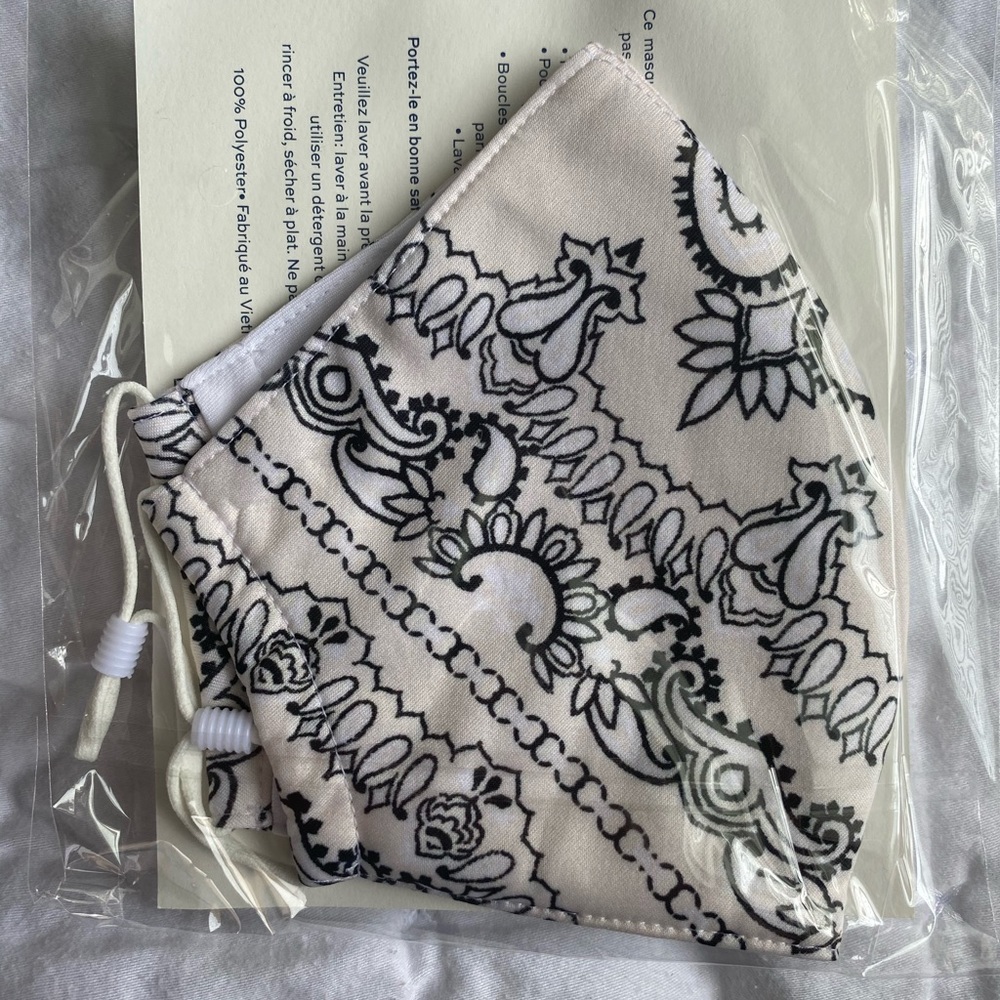 Tory Burch face mask